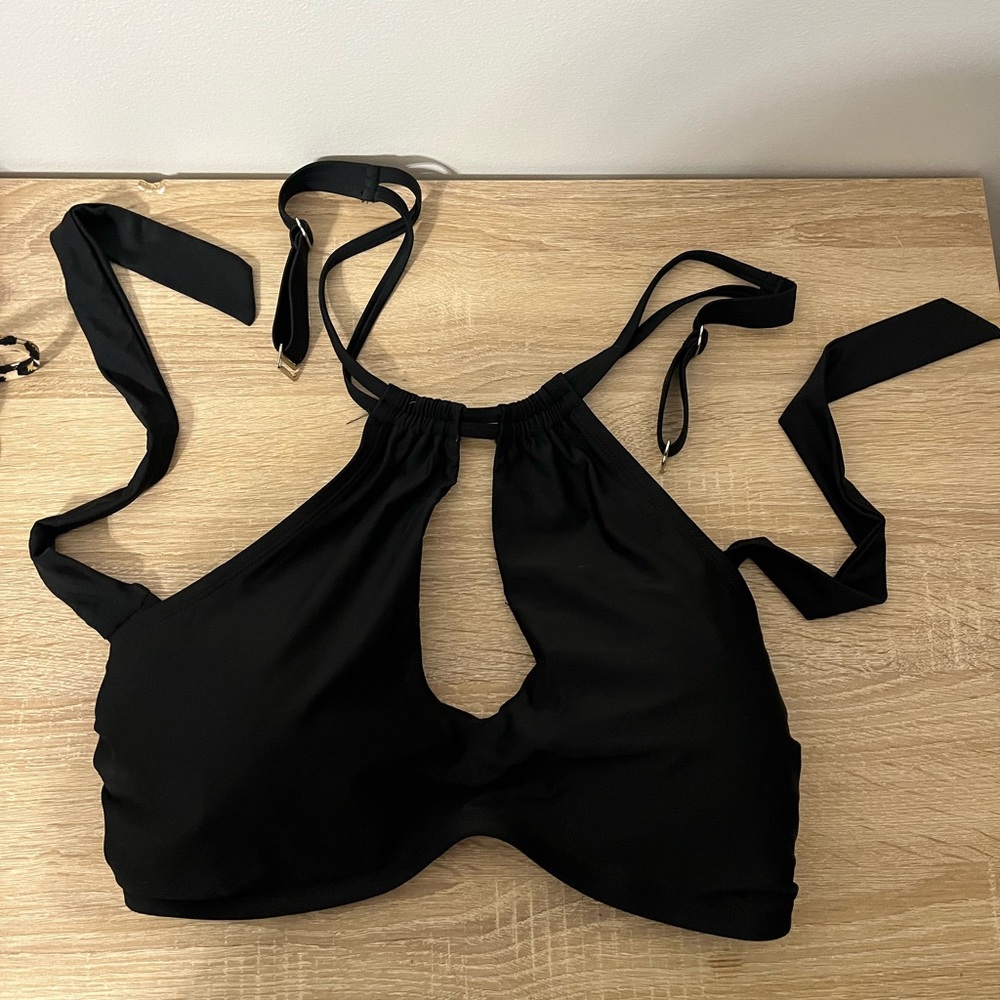 Black swim top